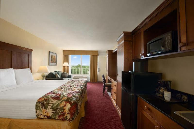 Baymont By Wyndham Celebration Hotel Kissimmee Eksteriør billede
